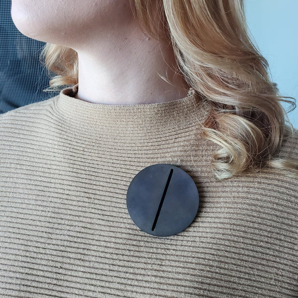 -Thomas Gentille 1970 Geometric Inclined Fracture Pendant Brooch In 18kt Gold And Bronze