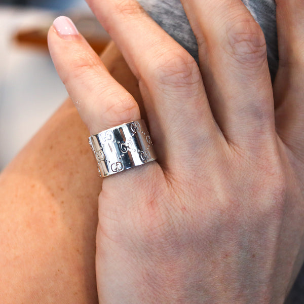 GUCCI Milano Extra Wide Icon Logo GG Ring Band In Solid 18Kt White Gold