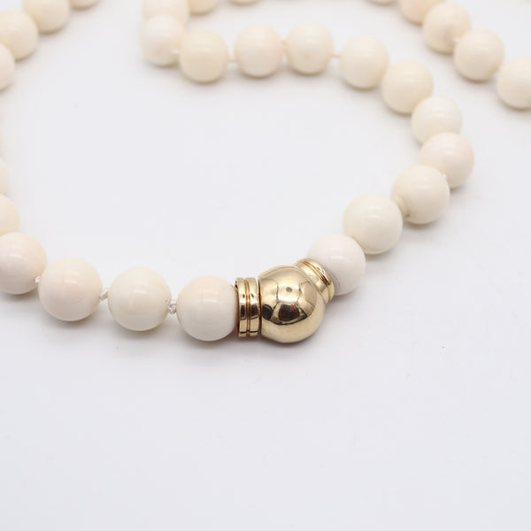 ITALIAN 1970 Angel Skin Coral Beads Long Necklace Mount In 18 Kt Yellow Gold