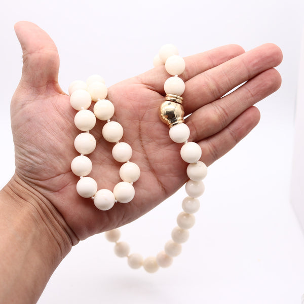 ITALIAN 1970 Angel Skin Coral Beads Long Necklace Mount In 18 Kt Yellow Gold