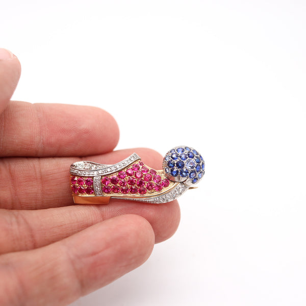 PAUL FLATO 1940 Shoe Brooch In 18Kt Gold, Platinum, Diamonds, Sapphires & Rubies