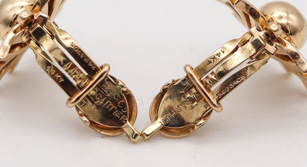 French 1820 Pair Of Dangle Drop Earrings In 18Kt Gold With Cherubs Carvings