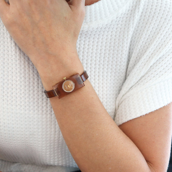 GUCCI Firenze Vintage Ladies Geometric Wristwatch In Translucent Lucite With Box