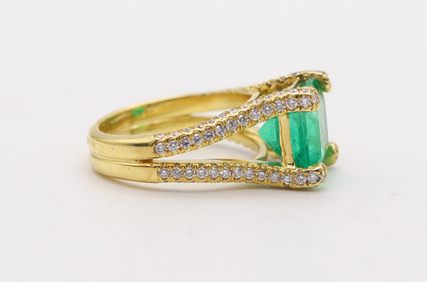 GIA CERTIFIED Cocktail Ring In 18Kt Gold With 6.58 Ctw In Emerald & Diamonds