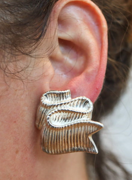 ANGELA CUMMINGS 1985 Studio Ribbons Clips-On Earrings In .925 Sterling Silver