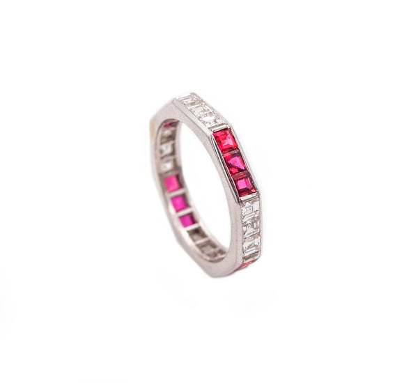 ENGLAND 1970 Octagonal Eternity Ring 18Kt Gold With 2.16 Ctw In Diamonds & Rubies