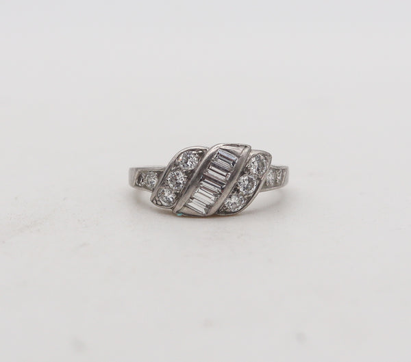 -Hartzberg & Co. 1930 Art Deco Band Ring In Platinum With VS Diamonds