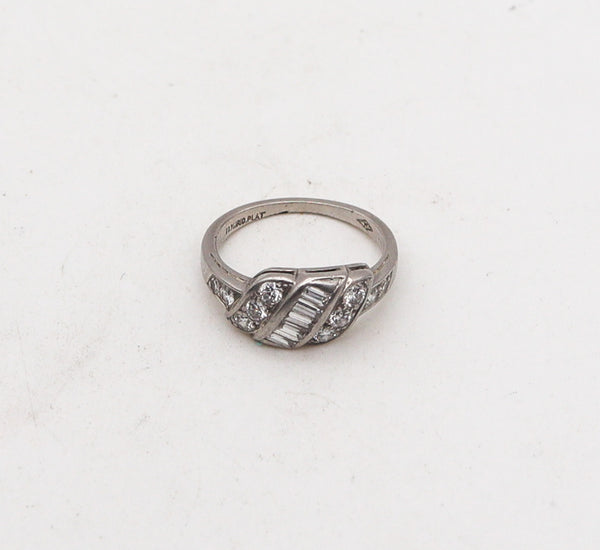 -Hartzberg & Co. 1930 Art Deco Band Ring In Platinum With VS Diamonds