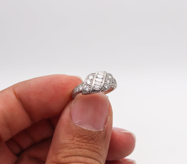 -Hartzberg & Co. 1930 Art Deco Band Ring In Platinum With VS Diamonds