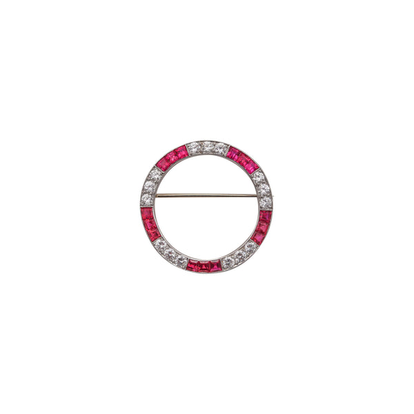 -Raymond Yard 1935 Art Deco Brooch In Platinum With 4.82 Ctw Rubies Diamonds