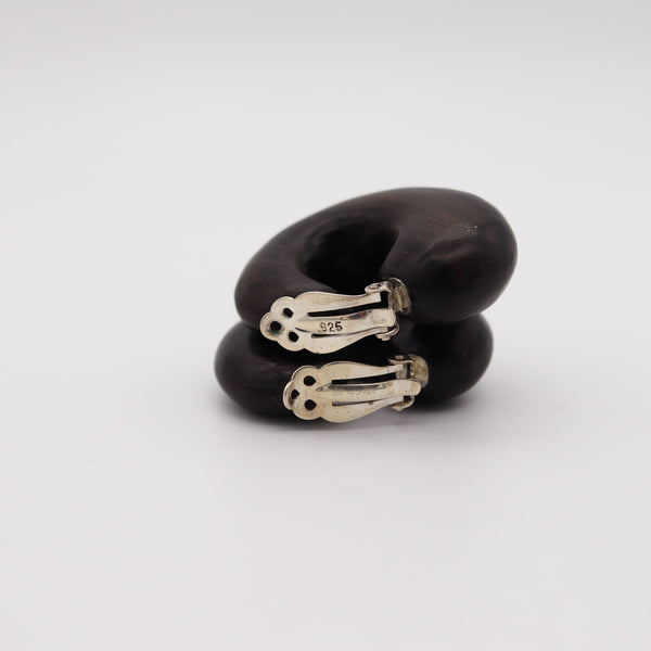 CATHERINE NOLL 1970 French Clips-On Earring Sculpted In Wood & .925 Sterling Silver