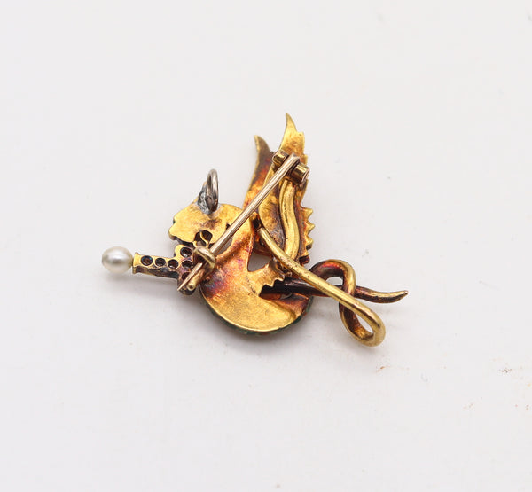 -England 1870 Neo Gothic Pendant With Griffin In 18Kt Yellow Gold With Diamonds