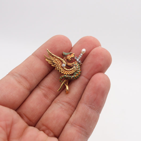 -England 1870 Neo Gothic Pendant With Griffin In 18Kt Yellow Gold With Diamonds