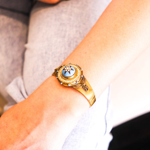 -Victorian 1870 Etruscan Revival Celestial Star Bangle Bracelet In 15Kt Gold With Pearls