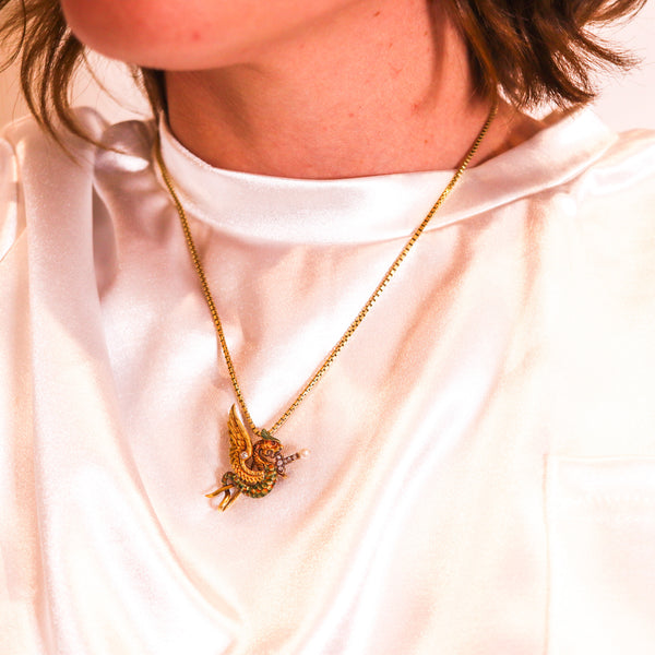 -England 1870 Neo Gothic Pendant With Griffin In 18Kt Yellow Gold With Diamonds