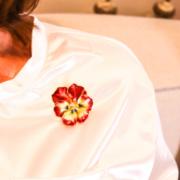 -Art Nouveau 1910 Red Enamel Orchid Brooch In 18Kt Yellow Gold With Diamonds