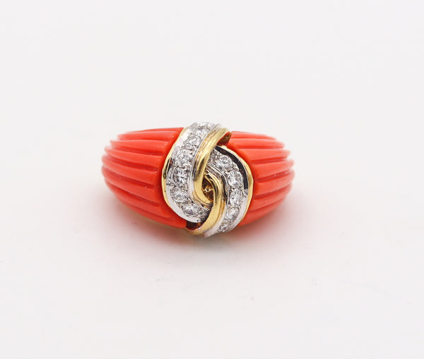 -Italian 1970 Modernist Cocktail Ring In 18Kt Gold With 21.60 Ctw In Diamonds Coral