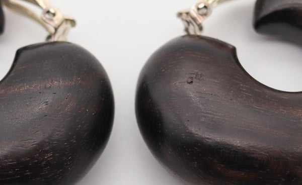 CATHERINE NOLL 1970 French Clips-On Earring Sculpted In Wood & .925 Sterling Silver