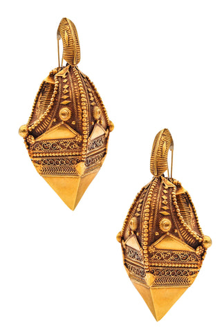 -Southern India 19th Century Antique Dangle Drop Earrings In 22Kt Yellow Gold