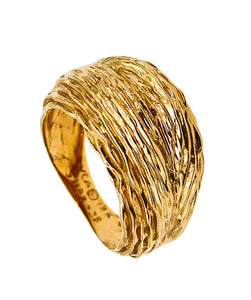 -Van Cleef & Arpels 1970 Textured Cocktail Ring in Solid 18Kt Yellow Gold