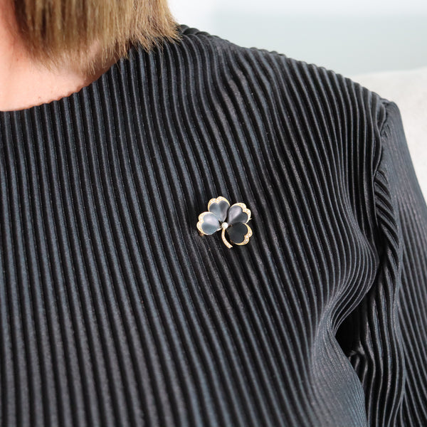 -Crane & Theurer 1900 Art Nouveau Enameled Clover Pendant 14Kt Gold With Pearls