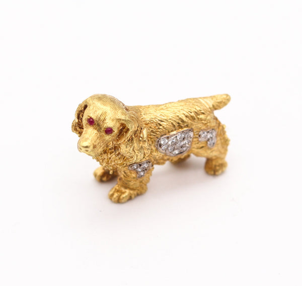 ITALIAN 1960 Dog Brooch In Solid  18Kt Yellow Gold With Diamonds And Rubies