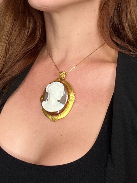 Emil Biedermann 1867 Austria Important Presentation Agate Cameo-Pendant In 19Kt Yellow Gold