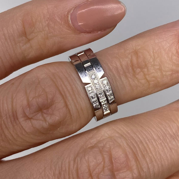 Cartier Paris Maillon Panthere Ring In 18Kt White Gold With VVS Diamonds