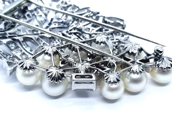 IMPORTANT 1950 PLATINUM 10.19 Ct DIAMONDS & PEARLS BROOCH
