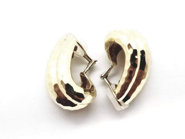 TEMPLE SAINT CLAIR 14 KT GOLD HAMMERED FINISH EARRINGS