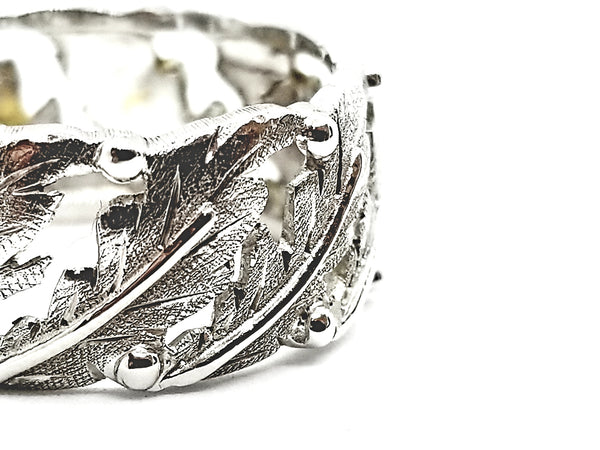 BUCCELLATI 18 KT WHITE GOLD UNISEX BAND WITH LEAVES
