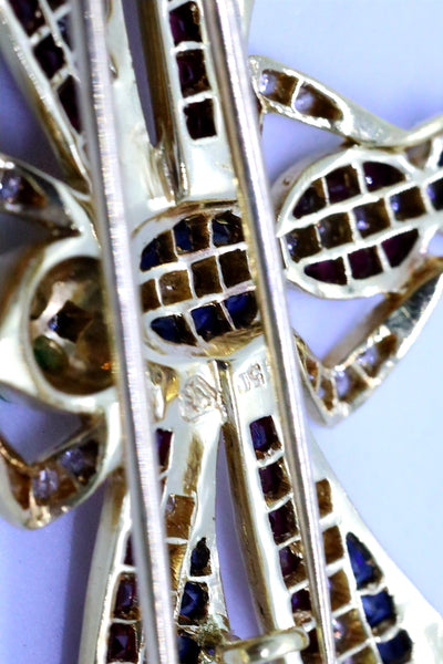 DRAGONFLY 18 KT BROOCH WITH 3.80 Cts DIAMONDS & GEMSTONES