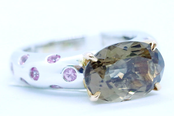 LUCA CARATI 18 KT GOLD SMOKE TOPAZ AND PINK SAPPHIRE RING