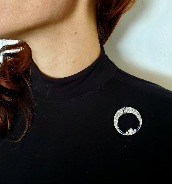 Hayden W. Wheeler & Co 1930's Art Deco Brooch In Platinum With 4.33 Cts In Diamonds & Sapphires