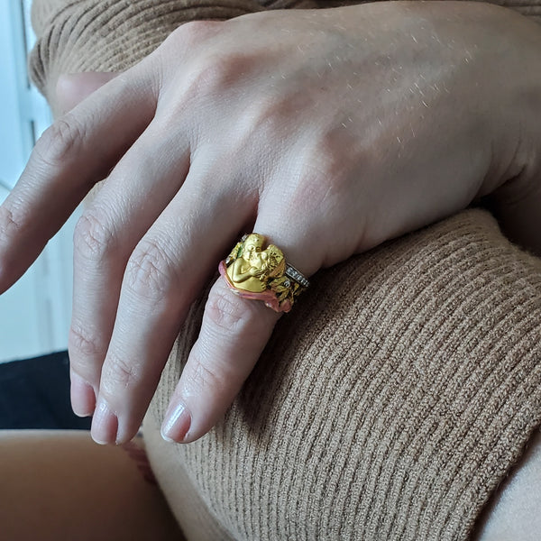 Masriera Art Nouveau Plique à Jour Enamel Ring In 18Kt Yellow Gold With VS Diamonds