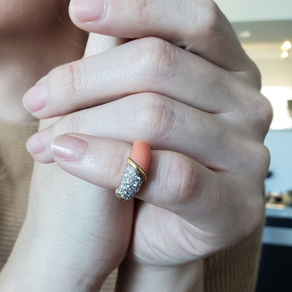 Van Cleef And Arpels 1975 Gem Set Coral Band In 18Kt Yellow Gold With VVS Diamonds