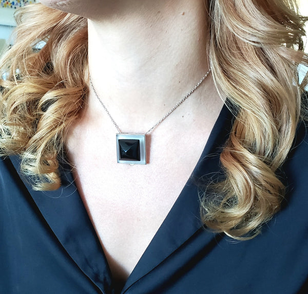 FRENCH 1930 Paris Art Deco Pyramid Rock Quartz Clip Platinum 18Kt Gold With Onyx