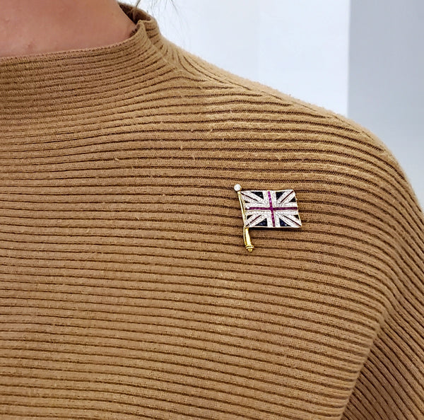 Art Deco 1930 British Flag Pendant Brooch In 18Kt Gold With 4.74 Ctw In Caliber Gemstones