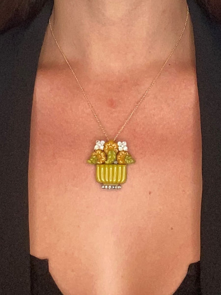 French-Austrian 1920 Art Deco Jardiniere Pendant Brooch With Carved Agates & Diamonds