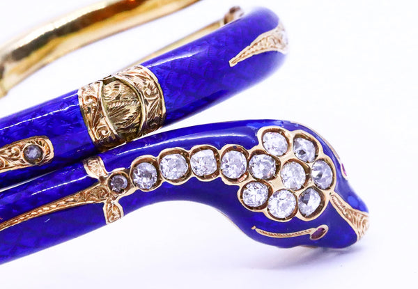 BRITISH VICTORIAN 10.94 CARATS DIAMONDS 18 KT GOLD SNAKE BLUE ENAMEL BRACELET
