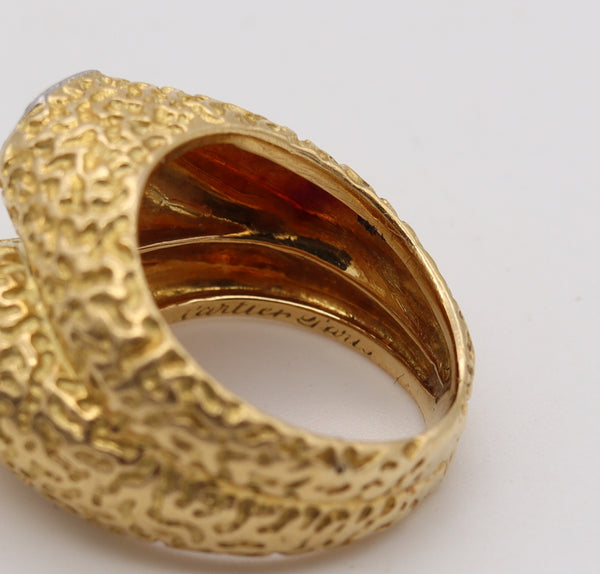 *Cartier Paris 1960 Toi et Moi Ring in Textured 18 kt Yellow Gold with VS Diamonds