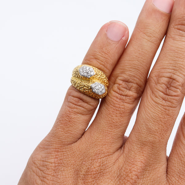 *Cartier Paris 1960 Toi et Moi Ring in Textured 18 kt Yellow Gold with VS Diamonds
