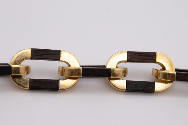 ITALY 1970 RARE MODERNIST 18 KT GOLD NECKLACE WITH ROSE WOOD LINKS