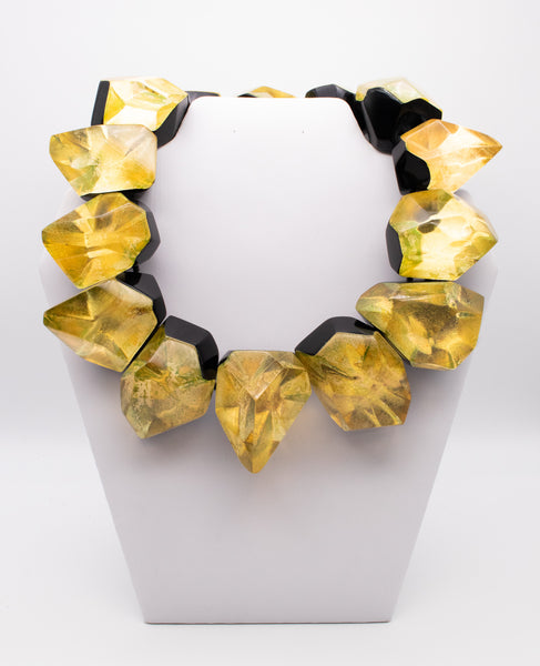 GERDA LYNGGAARD MONIES 1998 FRANCE VINTAGE GOLDEN & BLACK LUCITE NECKLACE