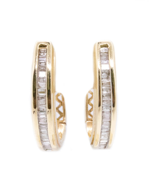 BAGUETTE DIAMONDS LONG HUGGIE 14 KT EARRINGS