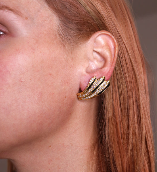 Modernist Sculptural Onyx Clips On Earrings In 18Kt Yellow Gold With 4.68 Cts VS Diamonds