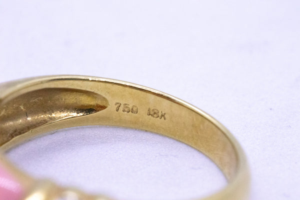 NICE 18 KT TWIN DIAMONDS RINGS WITH CORAL & WHITE NACRE