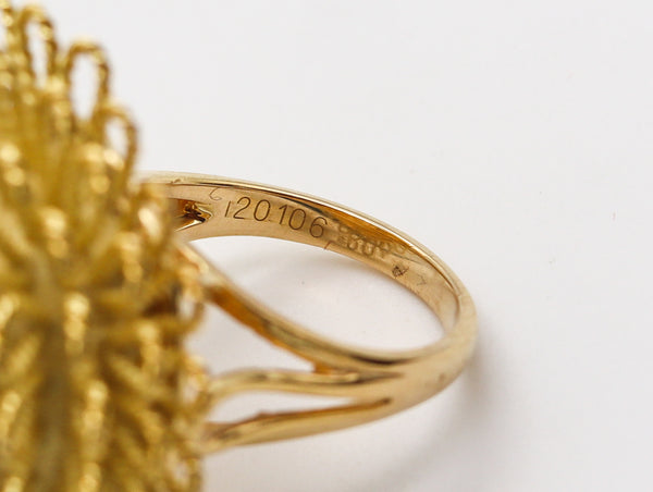 Italian Retro 1960 Modern Cocktail Ring In 18Kt Gold And Platinum With 1.02 Ctw Diamonds