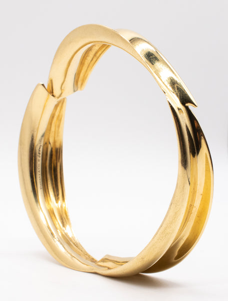 TIFFANY & CO.  FRANK GEHRY 18 KT SOLID GOLD MODERN BANGLE