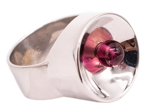 DINH VAN PARIS 1970 OP-ART RING IN 18 KT GOLD WITH PINK TOURMALINE